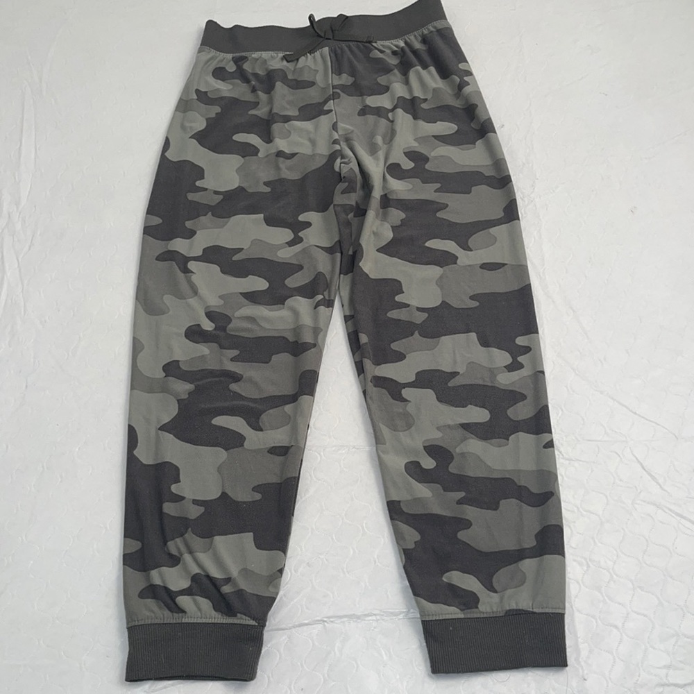 Mudd camouflage green and gray soft joggers